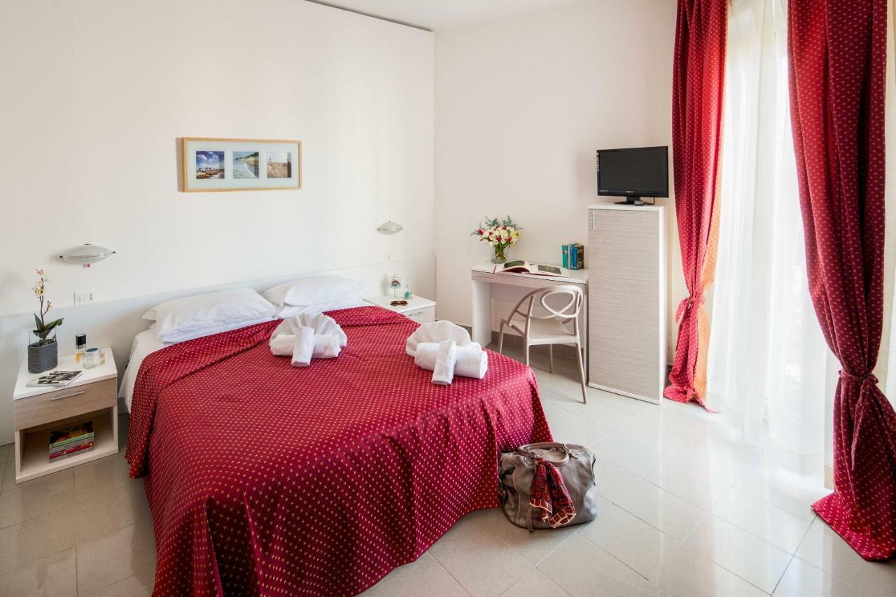 Hotel Villa Teresa 로아노 외부 사진